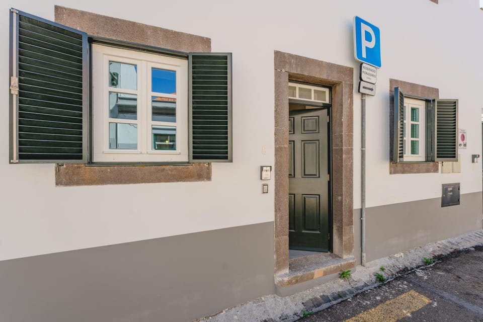 FLH Funchal A Quinta do Conde Apartment in Funchal