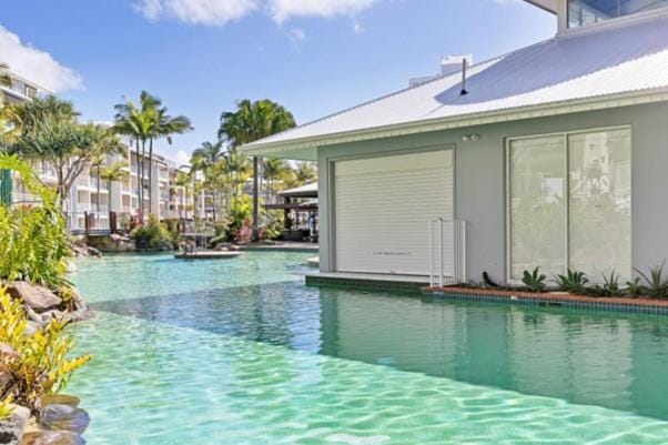 Unit 306 - Alexandra Headlands Beach Apartment in Sunshine Coast