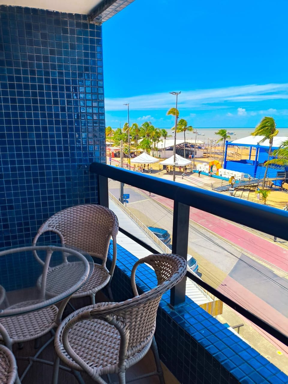 Day, Balcony/Terrace