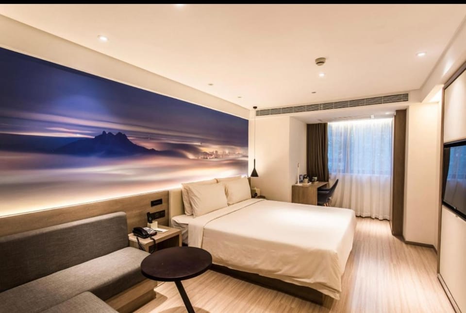Atour Hotel Nanjing Xinjiekou Daxinggong Subway Station Hotel in Nanjing