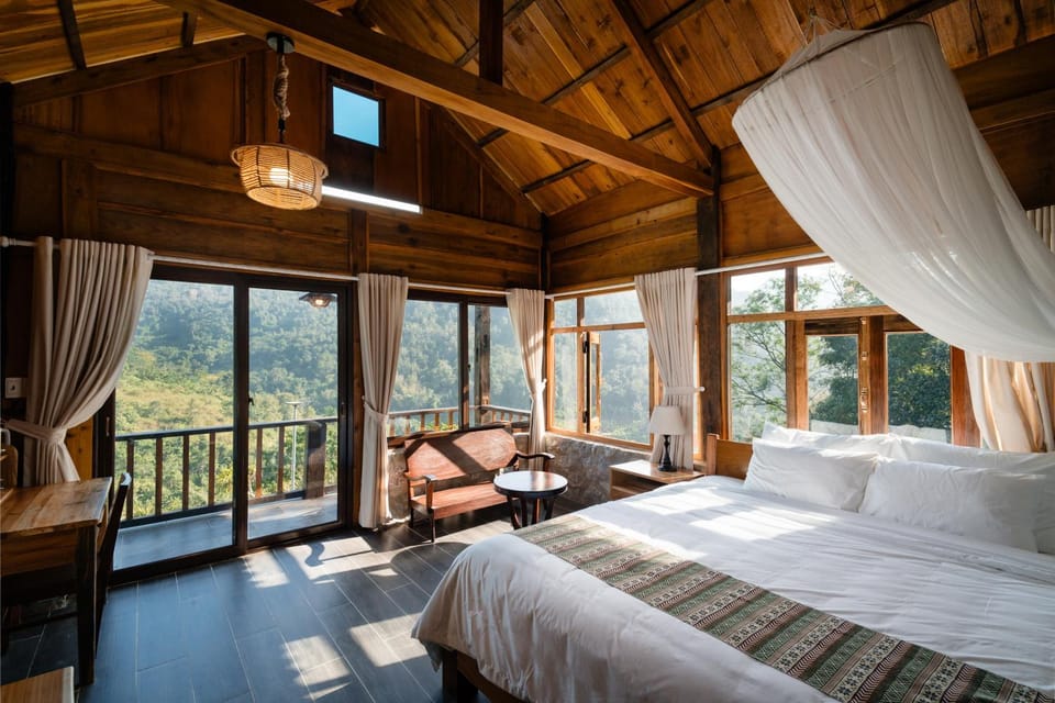 Bed, Natural landscape, View (from property/room), Balcony/Terrace, Photo of the whole room, Bedroom, Mountain view