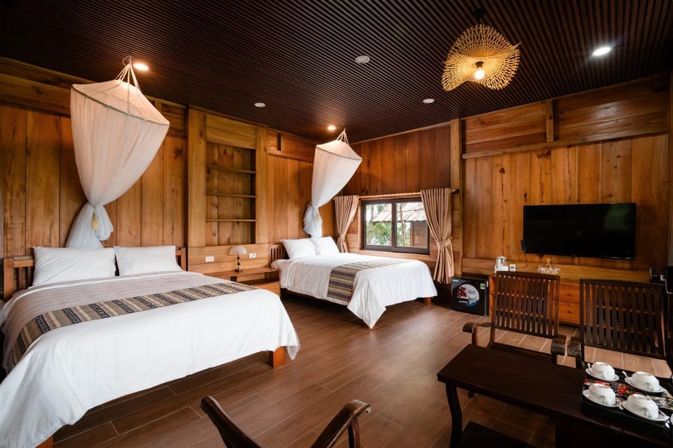 Living room, Bedroom