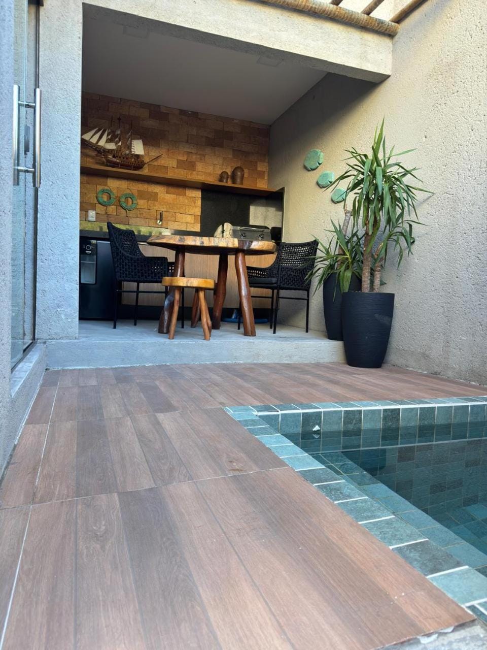 Pool view, Swimming pool