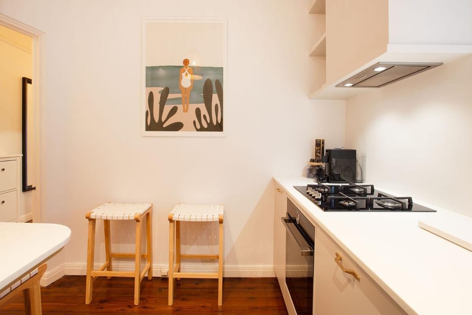 Deco Amour, Bellevue Hill Isyd Apartment in Sydney