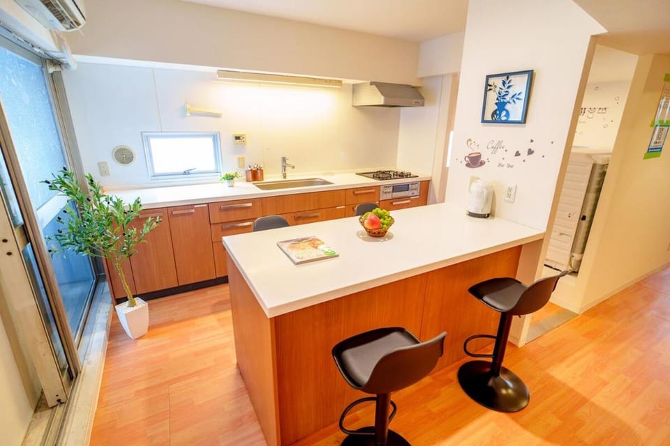 Higashi-Shinjuku 902 Apartment in Shinjuku