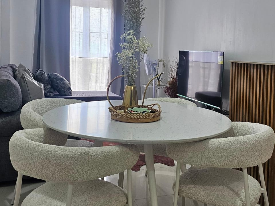 VFeel at Home- 2 BR Unit Apartment hotel in Baguio