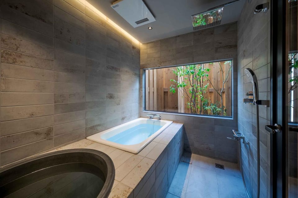 Bathroom, Bath