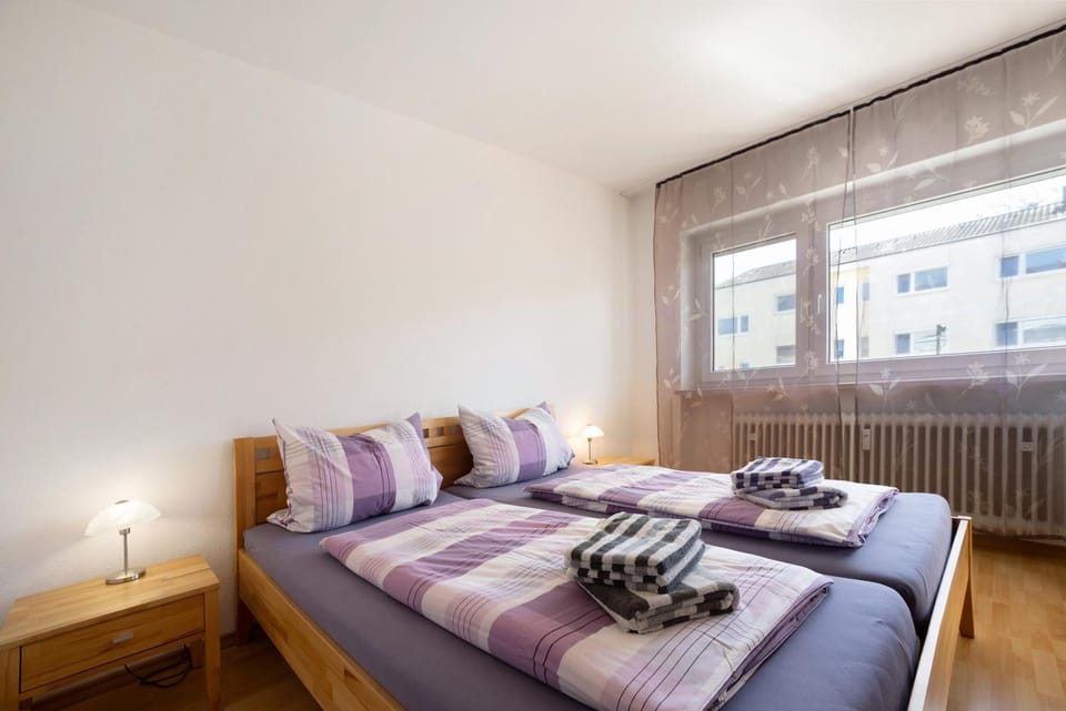 Living room, Bedroom