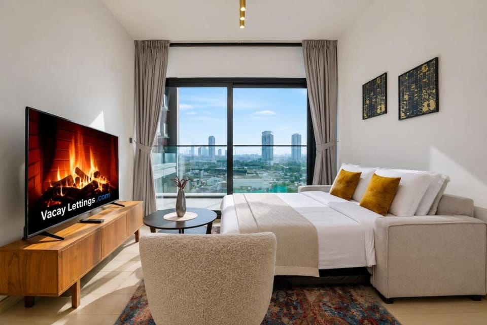 Vacay Lettings - Binghatti Emerald,JVC- Pool View Apartment in Dubai