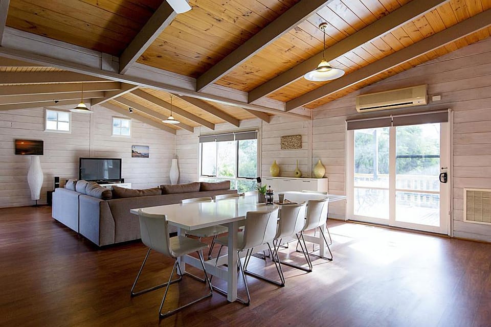 121 Ocean Throughway House in Ocean Grove