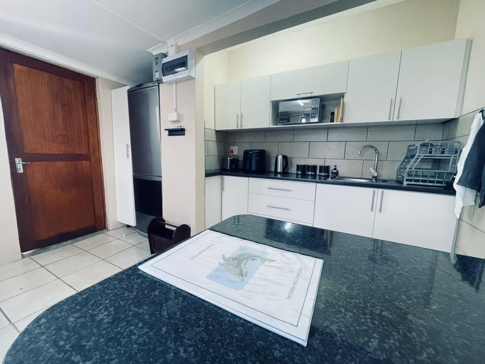 Whale's Cove Apartment in KwaZulu-Natal