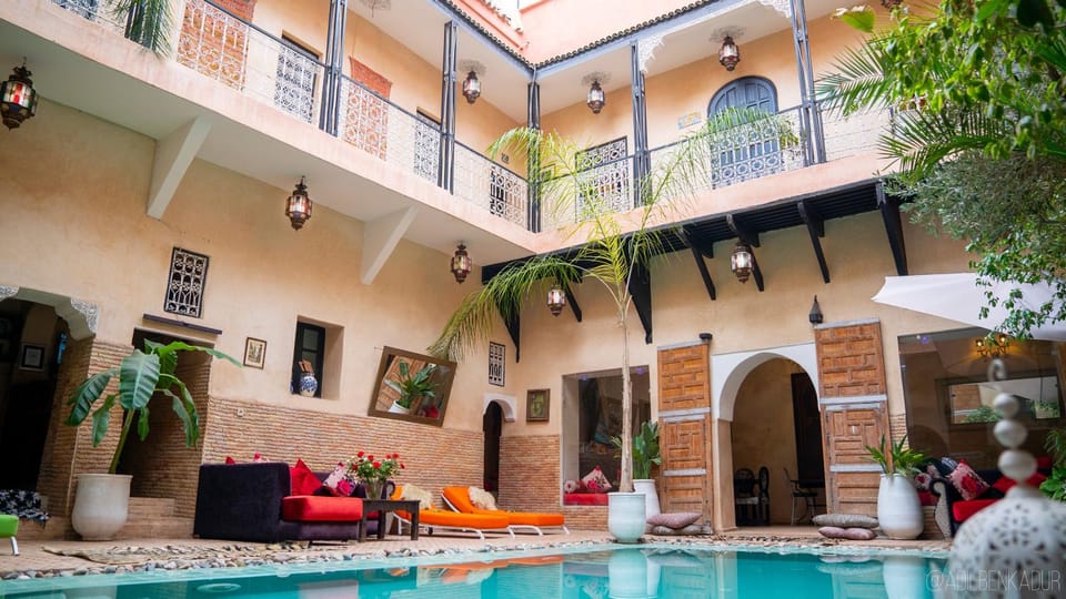 Day, View (from property/room), Balcony/Terrace, Living room, Meeting/conference room, Pool view, Swimming pool, Seasons, Internal: Not applicable to any particular room