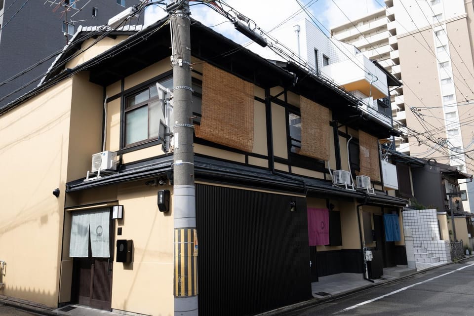 Property building, Day, Neighbourhood, Street view