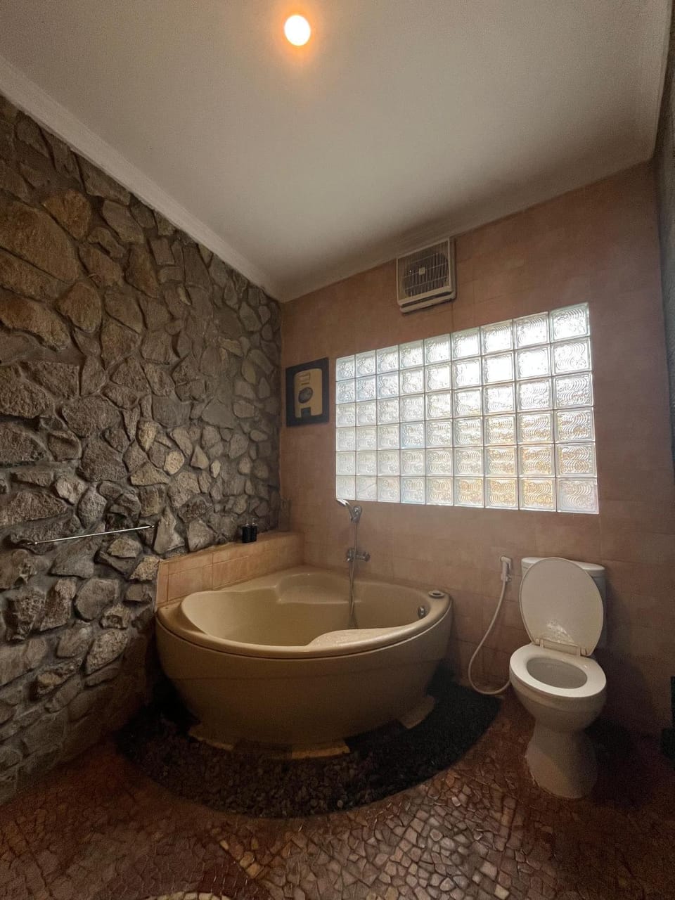 Toilet, Bathroom, Bath