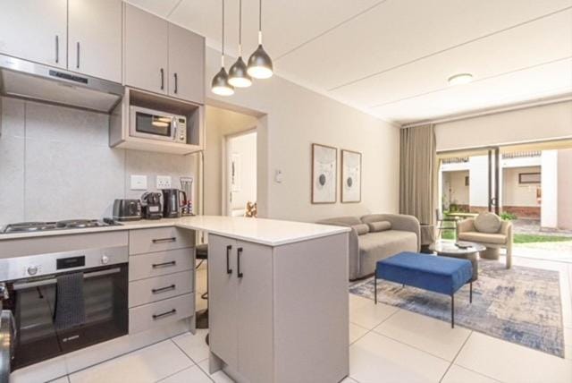Kitchen or kitchenette, kitchen