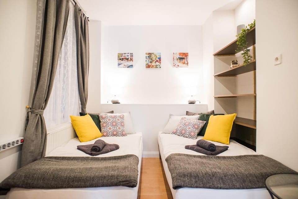 N16-Spacey, modern family flat for 5 Apartment in Budapest