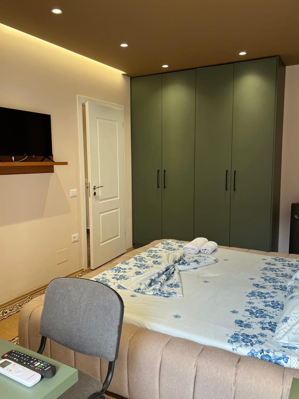 Vila L 2 Studio Apartment in Tirana