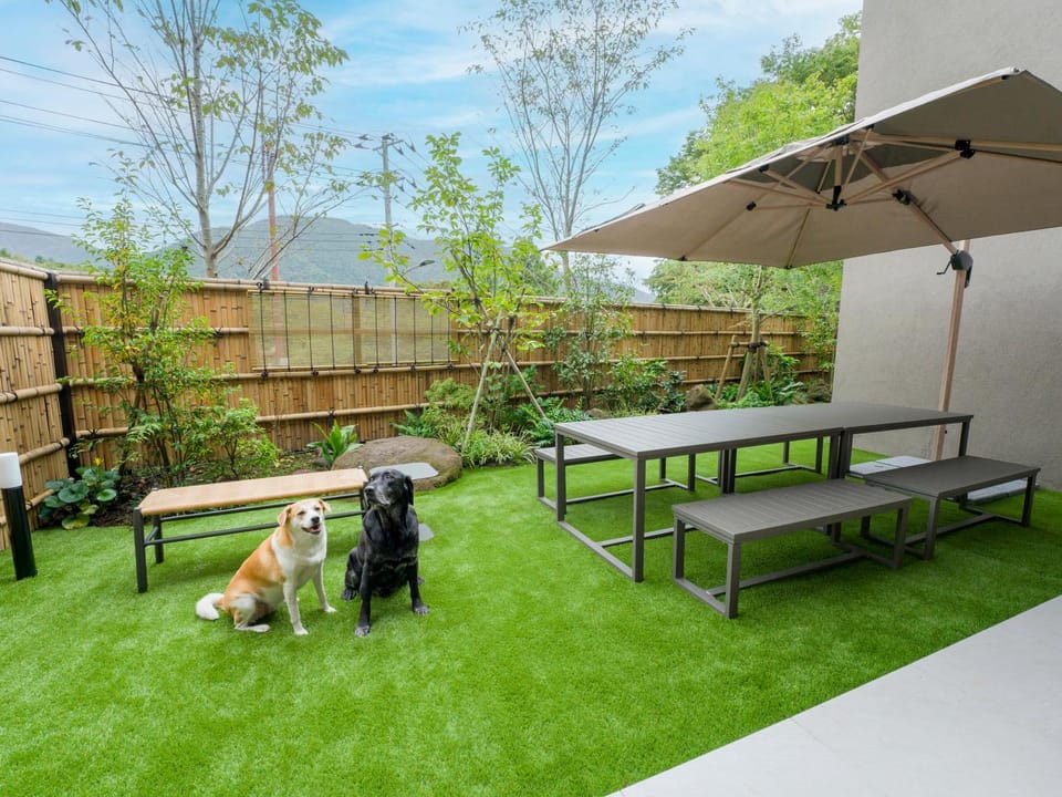 Garden, Garden view
