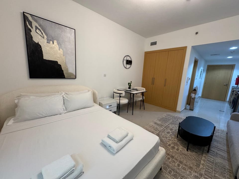 ASHRI HH Spacious Studio in May Residence JVC Apartment in Dubai