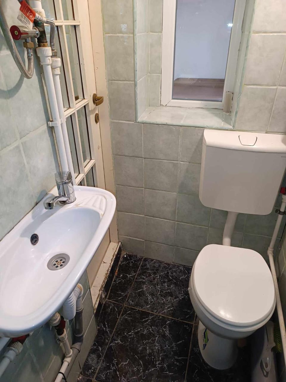 Toilet, Bathroom