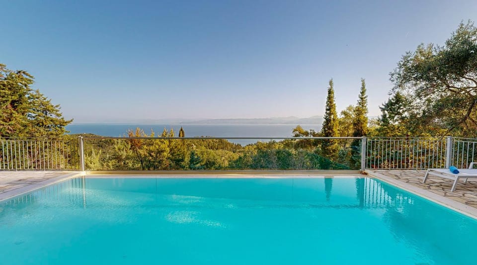 Sea view, Swimming pool
