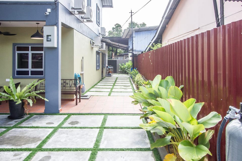 Property building, Garden view
