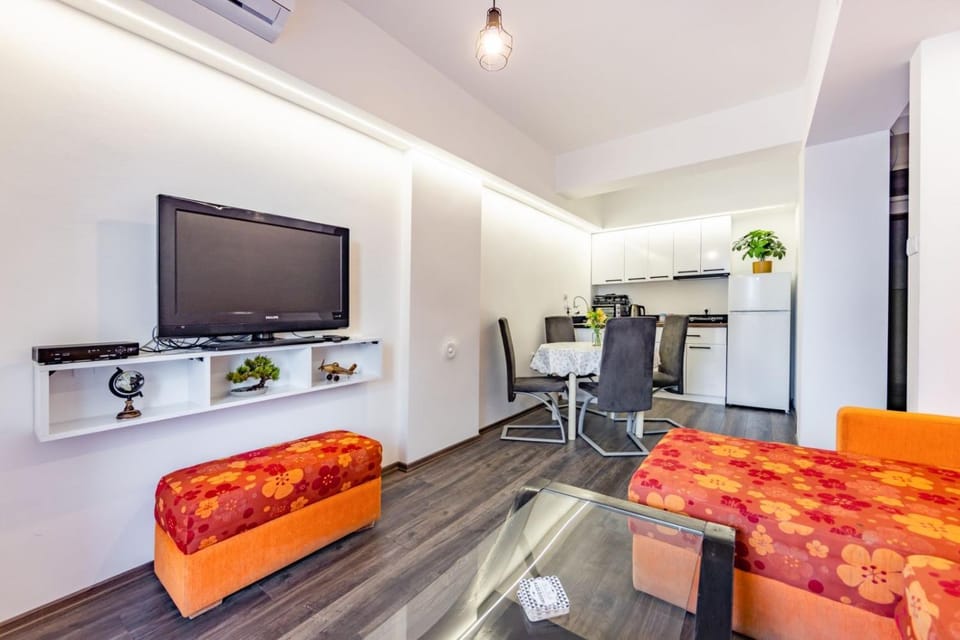 TV and multimedia, Living room