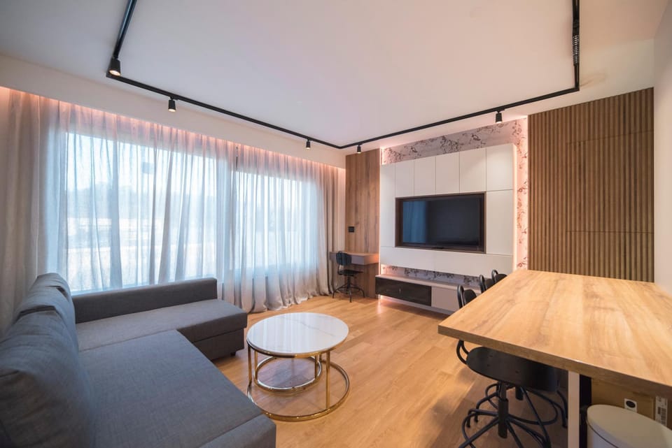 TV and multimedia, Living room, Dining area
