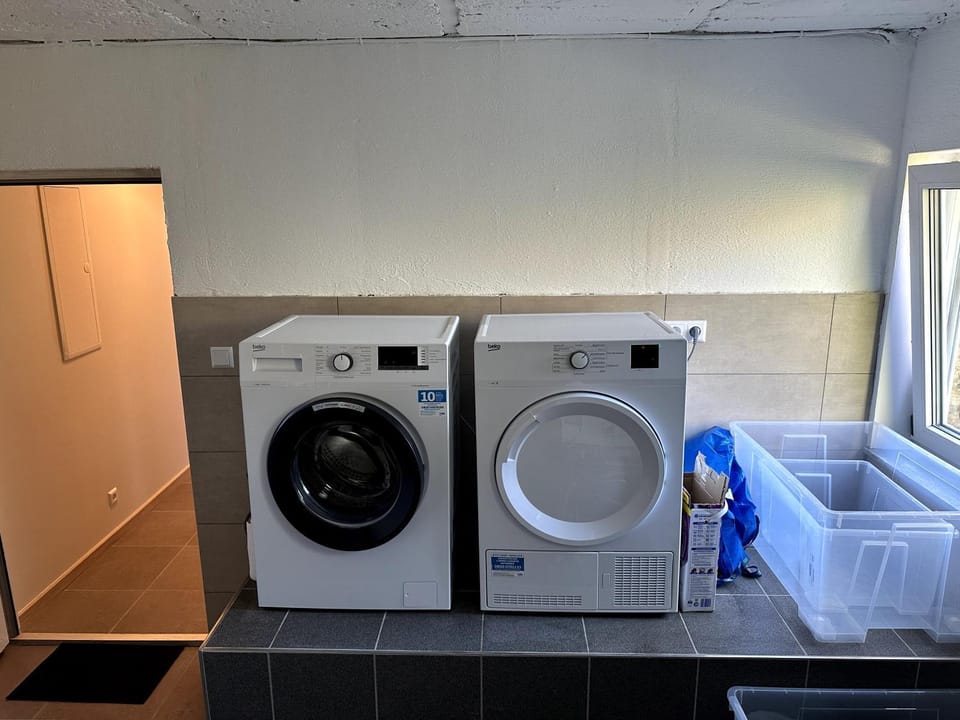 Helfant Luxembourg Deluxe Double Room 3 Hostel in Trier-Saarburg