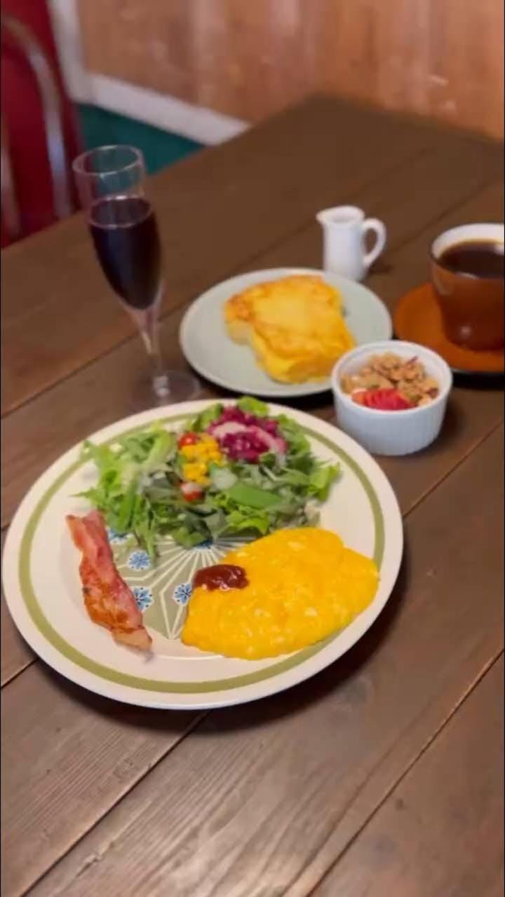 Breakfast, Breakfast