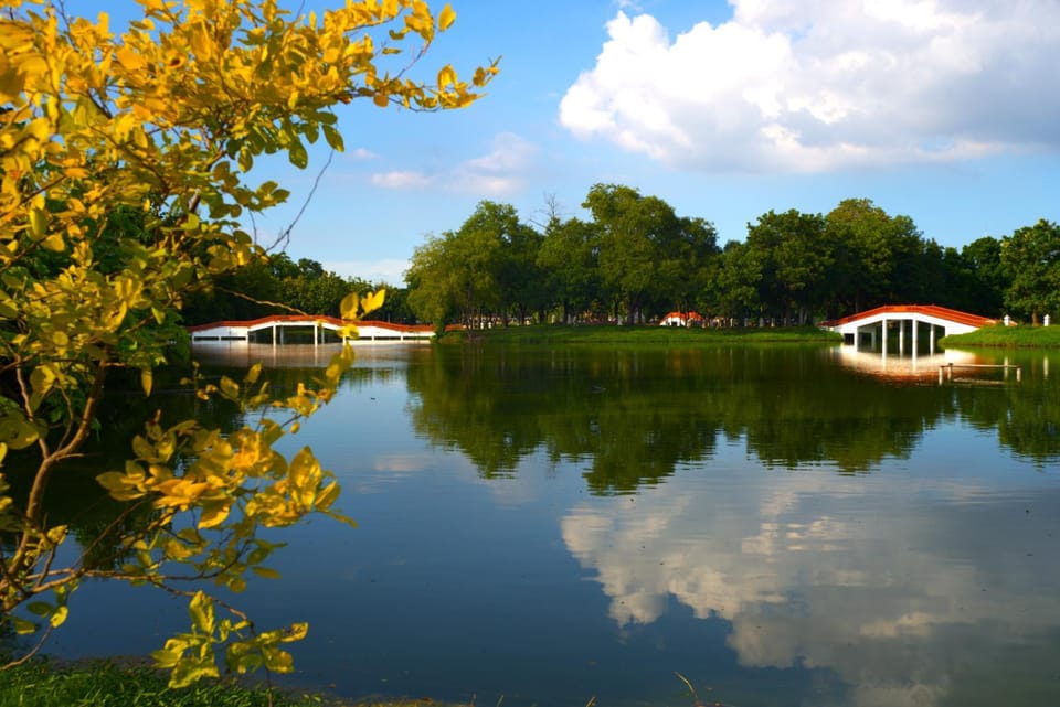 Nearby landmark, Lake view