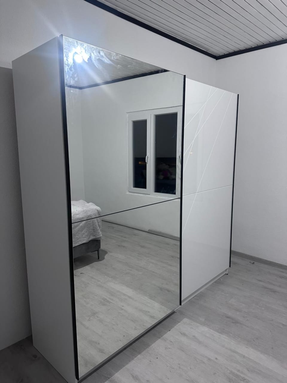Bedroom, wardrobe