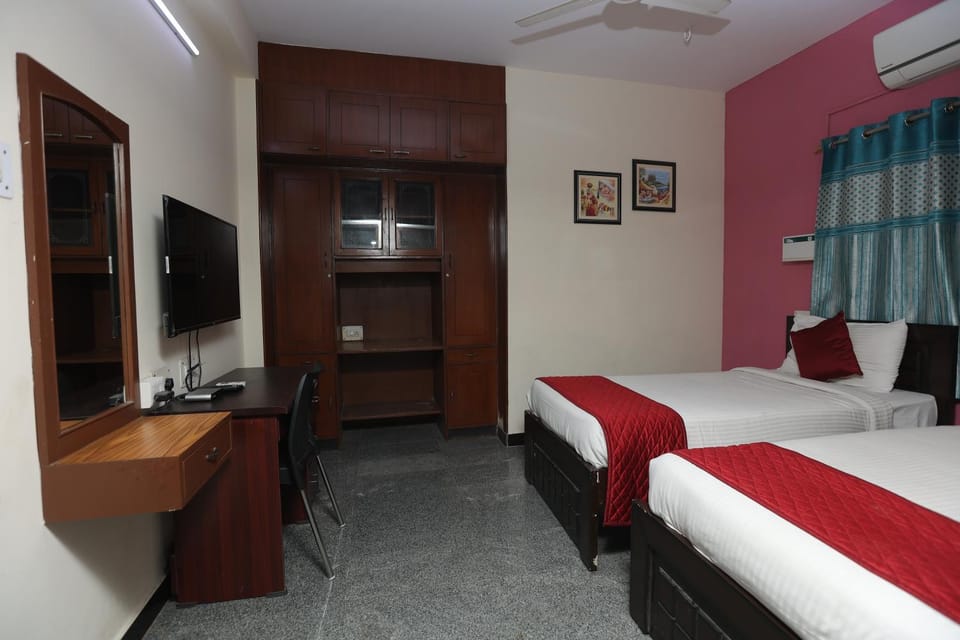 Happyhomes Porur -Near RMZ Software Park-Commerzone-DLF IT SEZ Park -L&T Hotel in Chennai