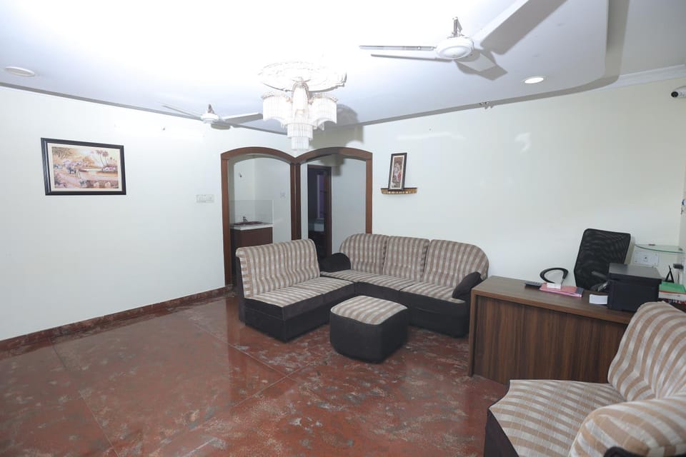 Happyhomes Porur -Near RMZ Software Park-Commerzone-DLF IT SEZ Park -L&T Hotel in Chennai