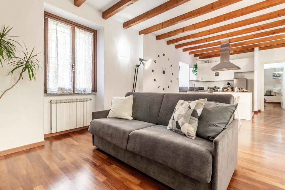 Kitchen or kitchenette, Living room, Seating area