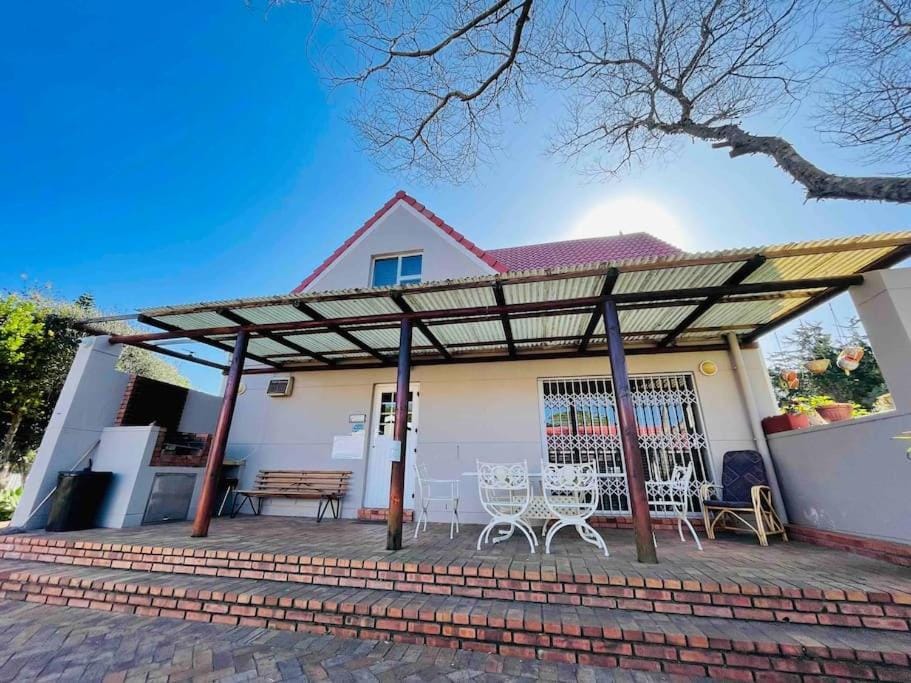 Rainbow Cottages - Kingfisher Drive House in Eastern Cape