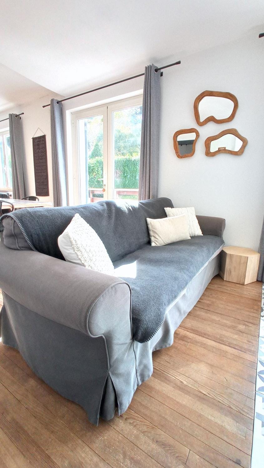 Property building, Living room