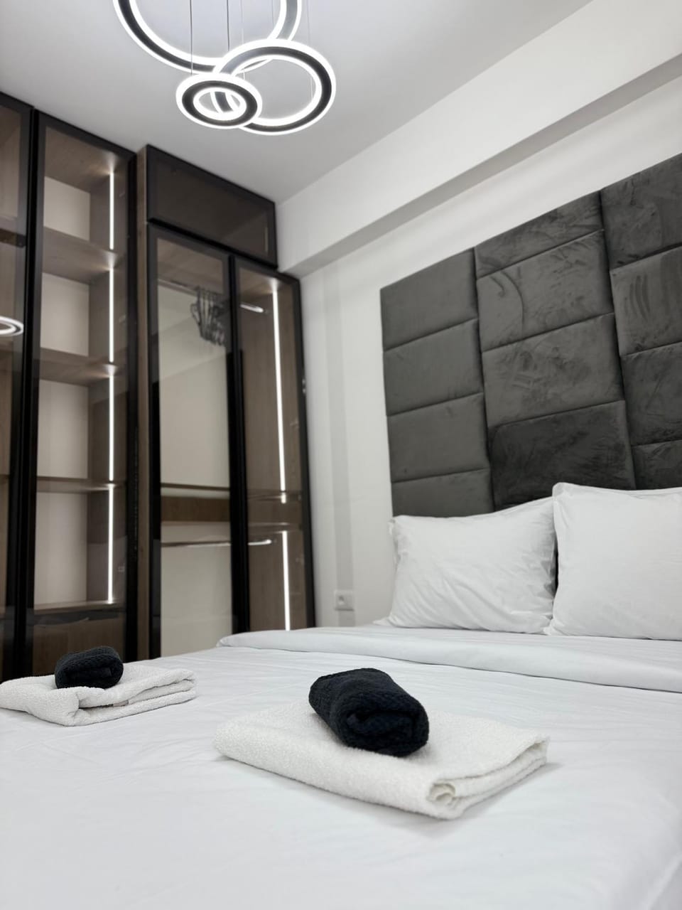 New Modern One bedroom Apartment Julija Apartment in Skopje