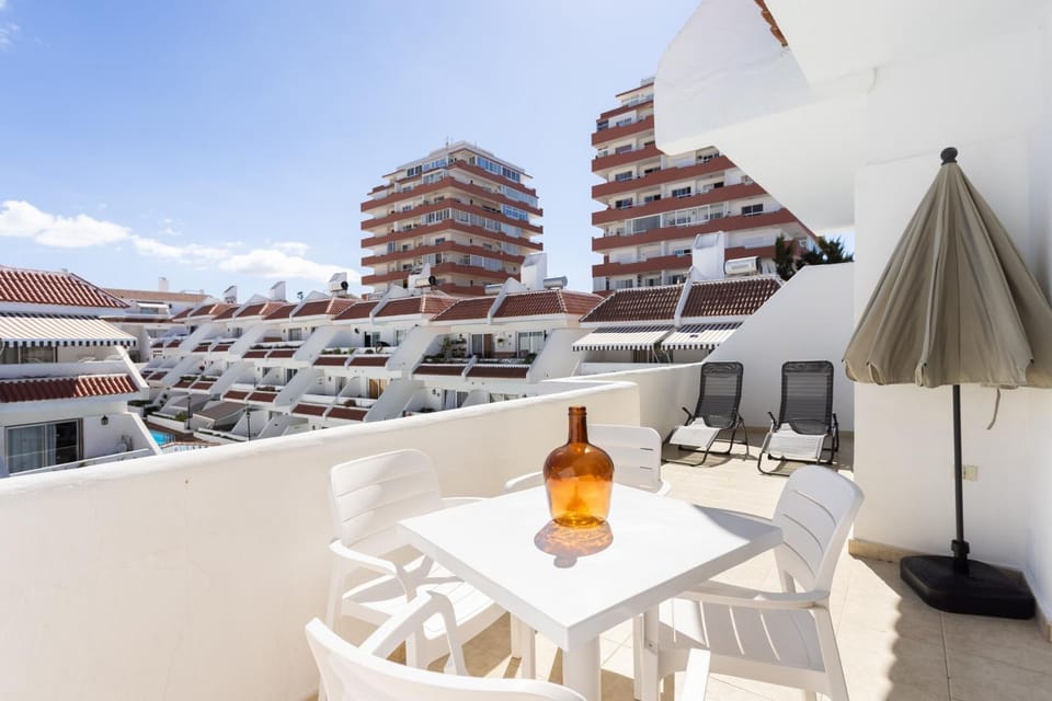 Home2Book Sunny Poolside Apt in Las Floritas Apartment in Playa de las Americas