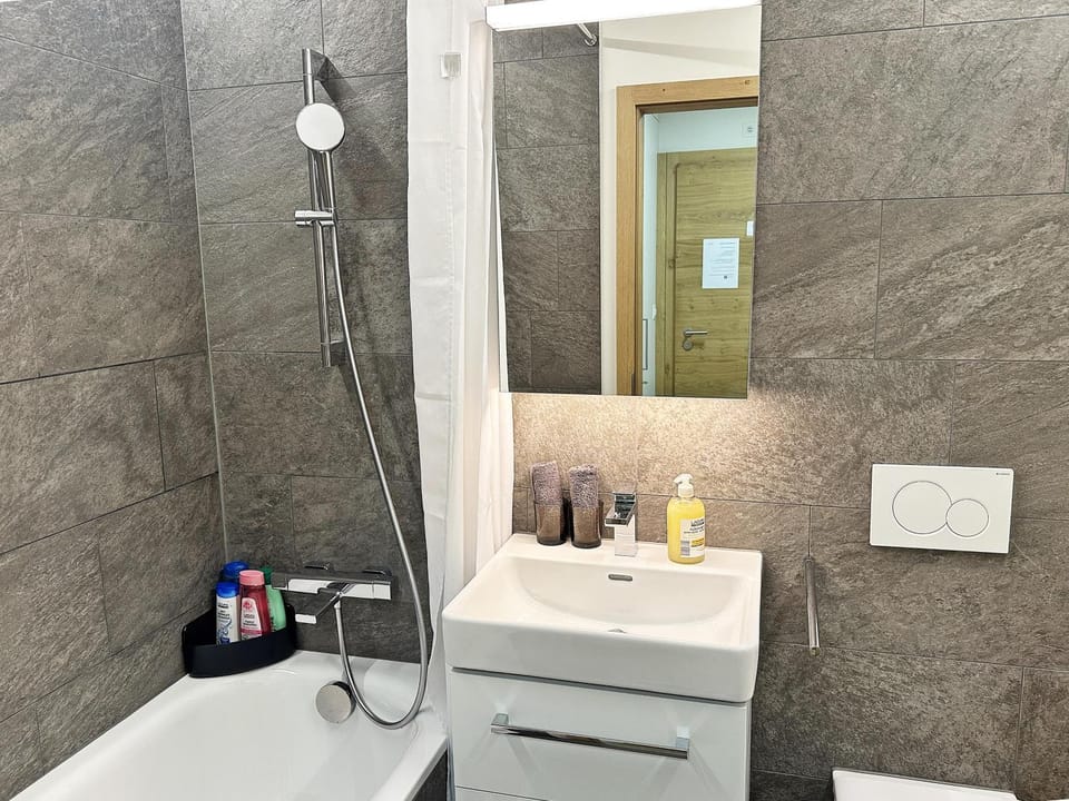 Shower, Bathroom, Bath