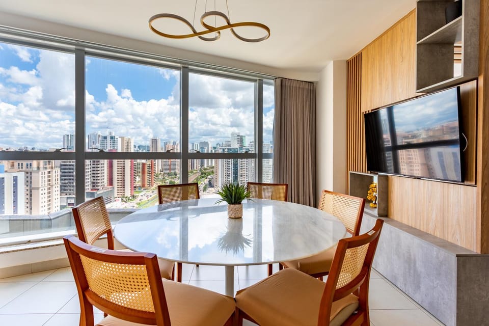 Moderno em Shopping 4Q - Vista Panorâmica Apartment in State of Goiás