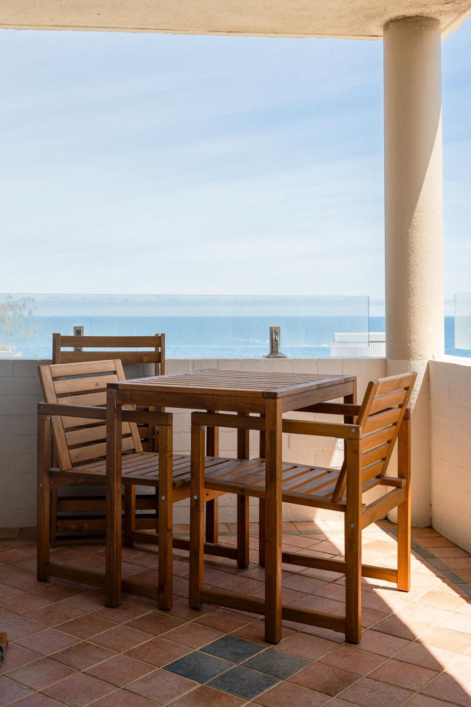 View (from property/room), Balcony/Terrace, Seating area, Sea view