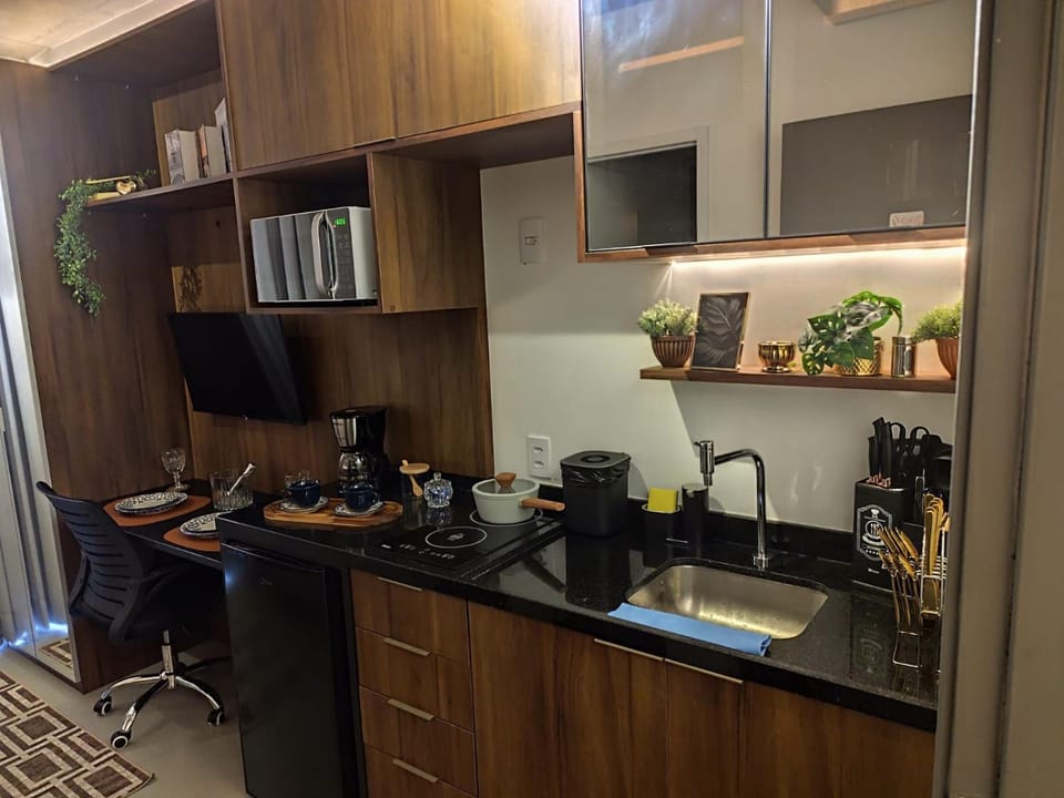 Coffee/tea facilities, Kitchen or kitchenette, minibar, pet friendly, stove