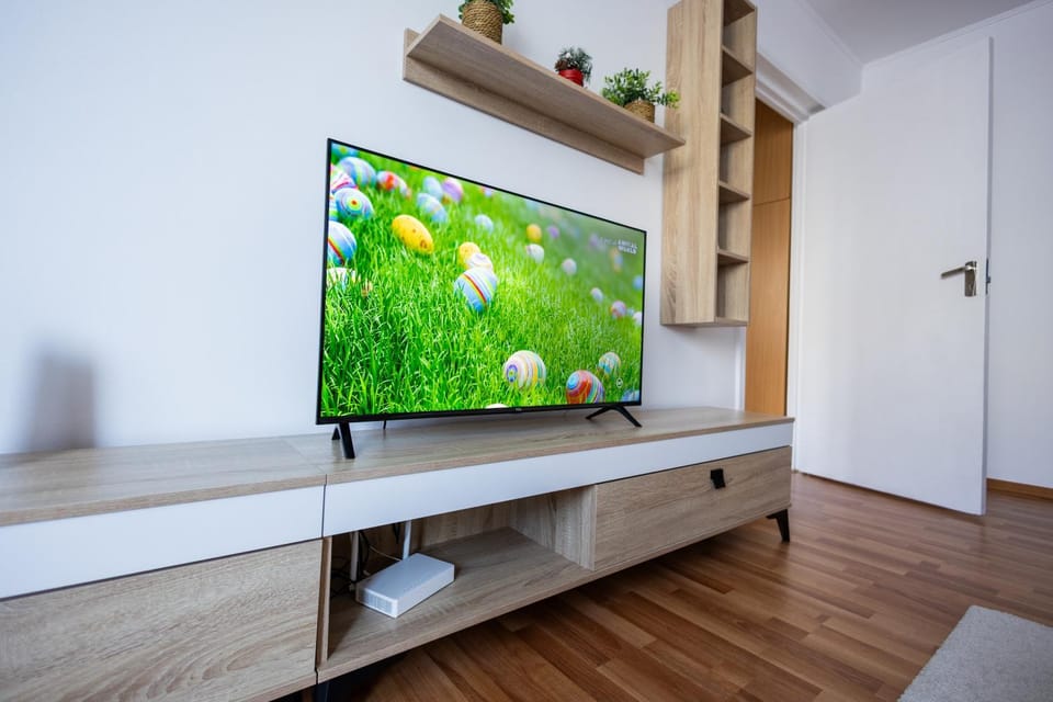 TV and multimedia, Living room