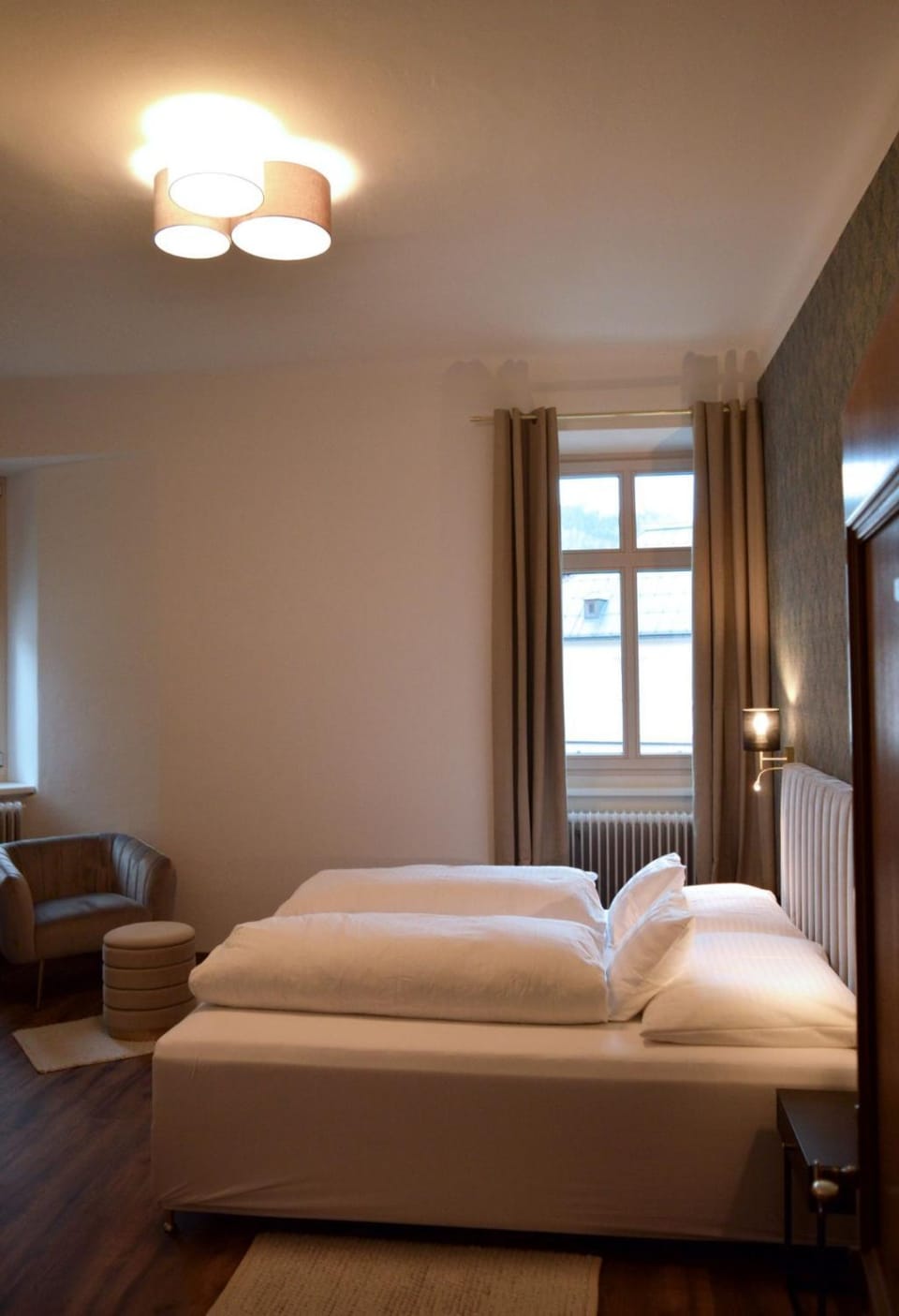 Cafe Zentral, Zimmer mit Frühstück Bed and Breakfast in Carinthia, Austria