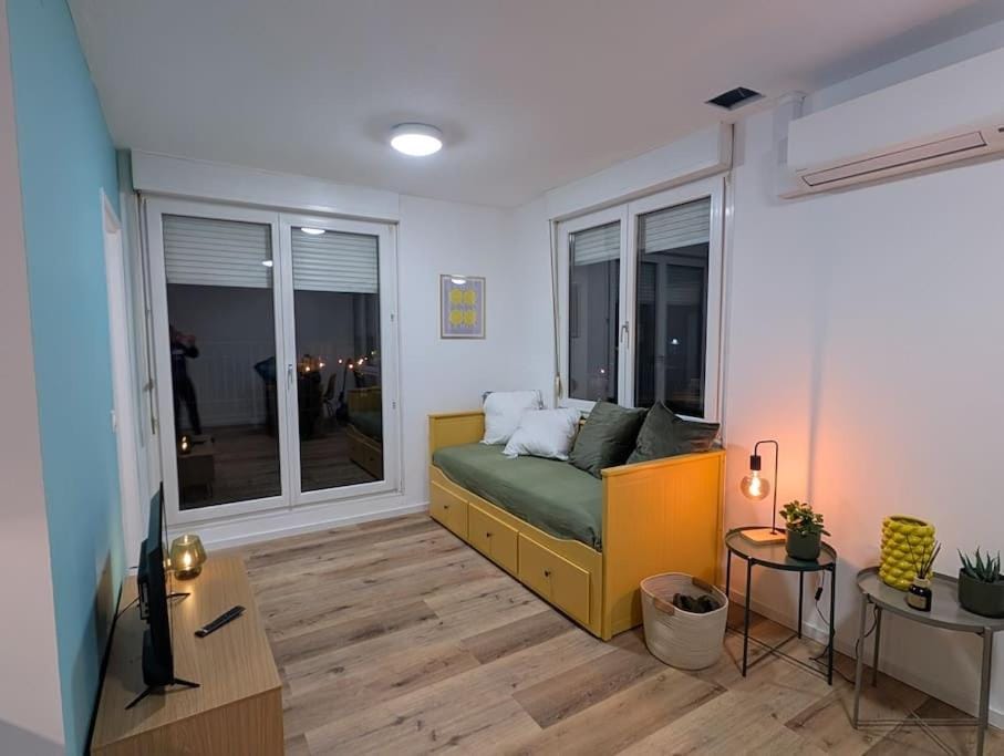 Appartement moderne avec terrasse et vue panoramique Apartment in Strasbourg