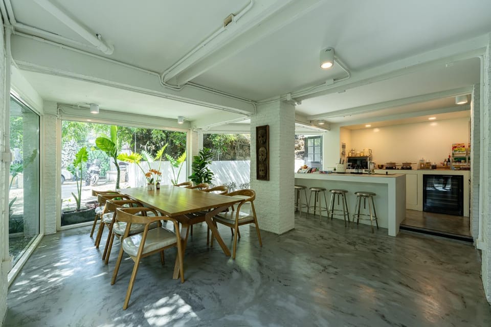 Kitchen or kitchenette, Food and drinks, Dining area, Food, kitchen