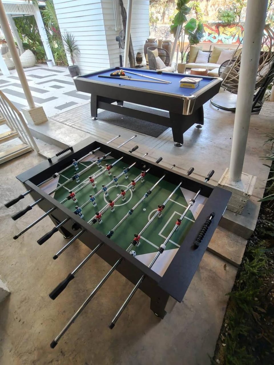 Billiard, Game Room