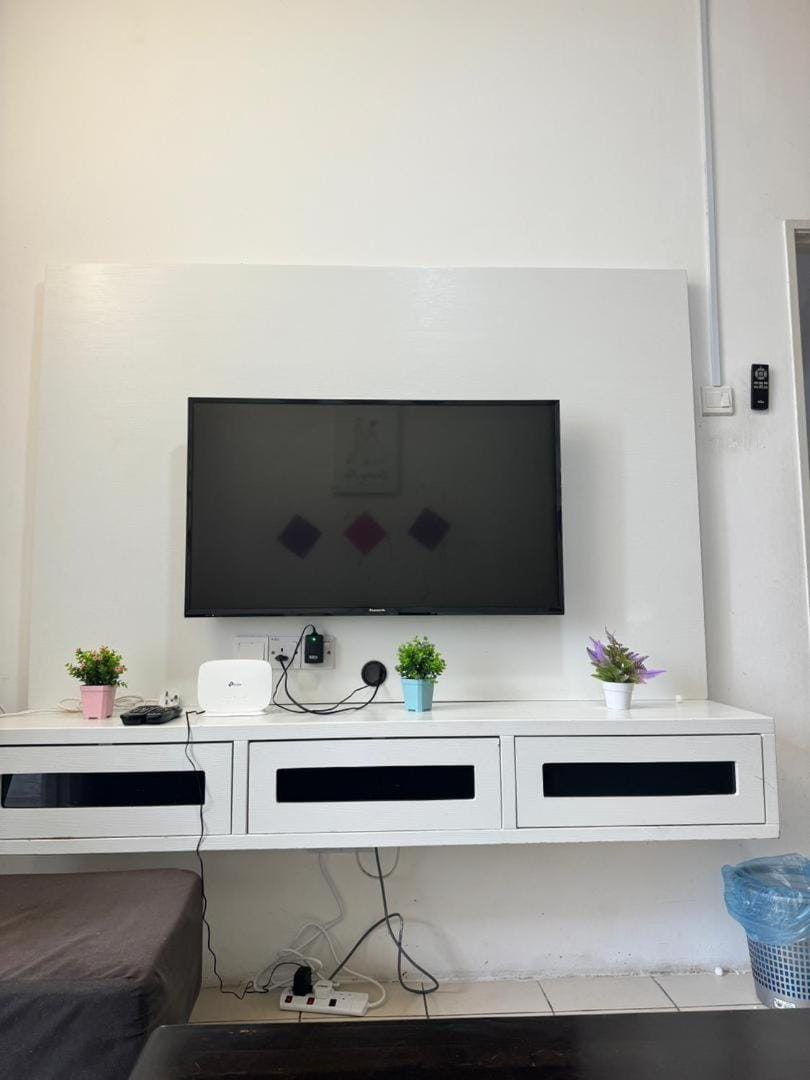 AYAAN SERENE BUDGET HOMESTAY with FREE WiFi and Netflix Apartment in Tanah Rata