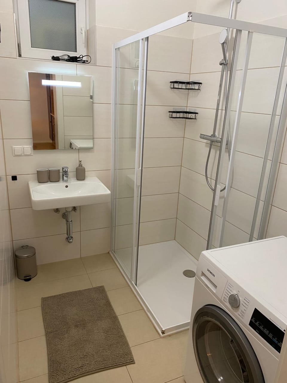 Shower, Bathroom, washing machine